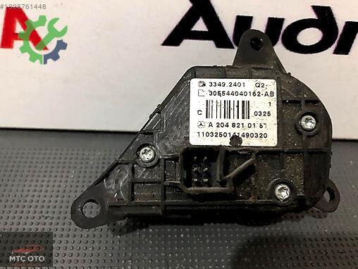 Mercedes-Benz C Kontrol Düğmeleri A2048210151 çıkma parça