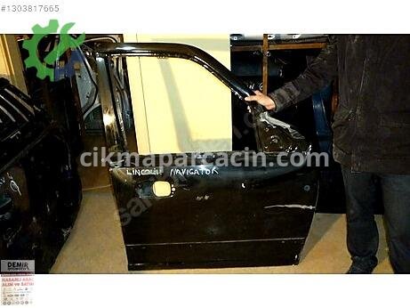 Lincoln Navigator Sağ Kapı çıkma parça