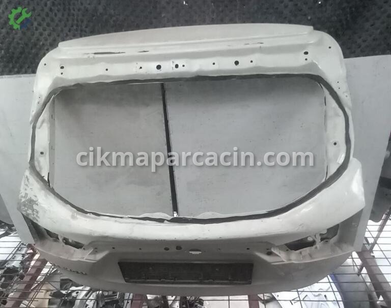 Nissan Qashqai Bagaj Kapağı çıkma parça
