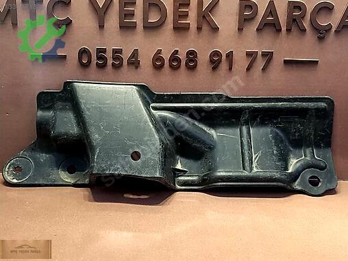 Nissan X-Trail Bakalit 748154CE0A çıkma parça