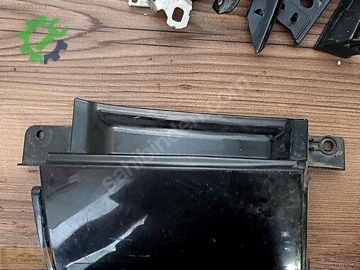 Nissan Note Bakalit 781289U01A çıkma parça