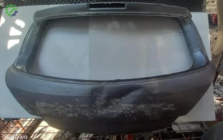 Opel Corsa Bagaj Kapağı çıkma parça