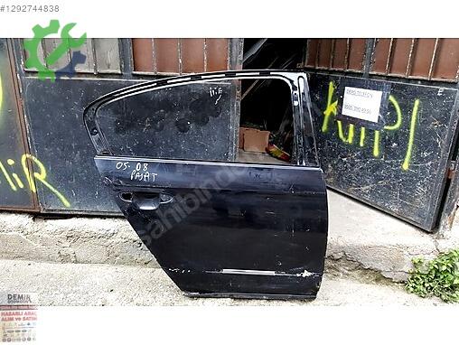 Volkswagen Passat Sağ Arka Kapı çıkma parça