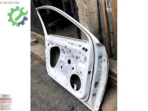 Volkswagen Passat Sol Ön Kapı çıkma parça