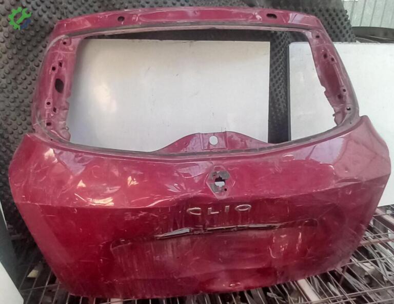 Renault Clio Bagaj Kapağı çıkma parça