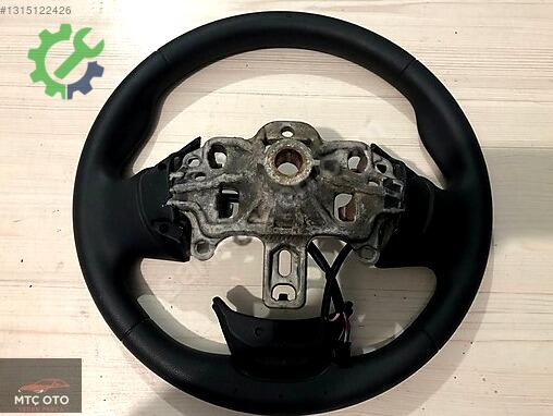 Renault Clio Direksiyon Simidi çıkma parça
