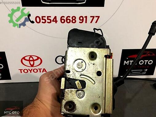 Renault Megane Sağ Ön Kapı Kilidi çıkma parça