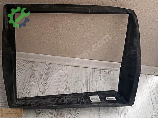 Renault Megane Radyatör 215598406R çıkma parça