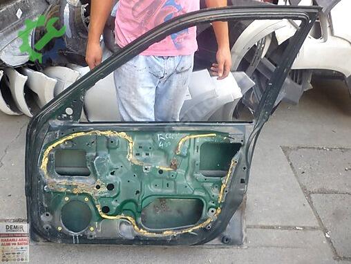 Rover 400 Sağ Ön Kapı çıkma parça