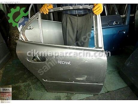 Saab 9 3 Sağ Arka Kapı çıkma parça