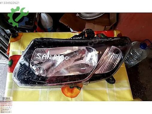 Dacia Sandero Far çıkma parça