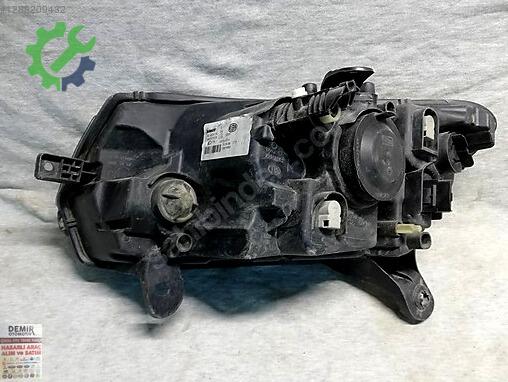 Dacia Sandero Far çıkma parça