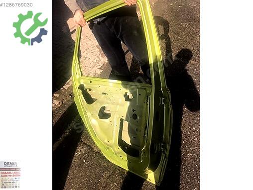 Renault Scenic Sol Arka Kapı çıkma parça