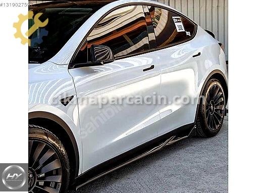 Tesla Model Y Marşpiyel Kaplaması çıkma parça
