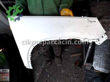 Volkswagen Tiguan Ön Çamurluk çıkma parça