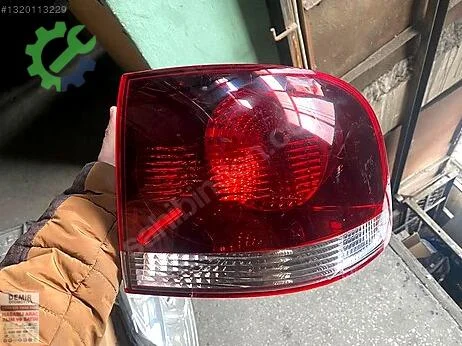 Volkswagen Touareg Sağ Arka Stop çıkma parça