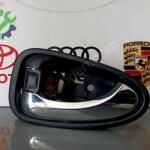 TOYOTA AVENSİS SOL KAPI KOLU ORJİNAL 6920605051