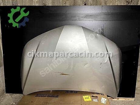 Toyota Corolla Kaput çıkma parça
