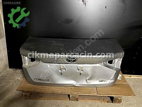 Toyota Corolla Bagaj Kapağı çıkma parça