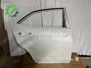 TOYOTA COROLLA SAĞ ARKA KAPI 2013 2019
