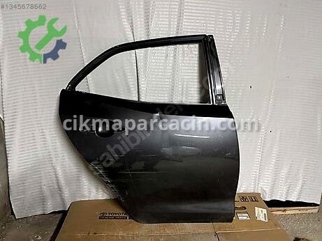 Toyota Corolla Sağ Arka Kapı çıkma parça