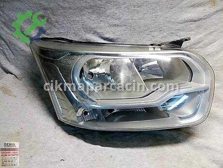 Ford Transit Sağ Ön Far çıkma parça