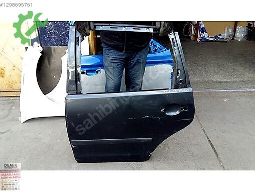 Volkswagen Polo Sol Arka Kapı çıkma parça