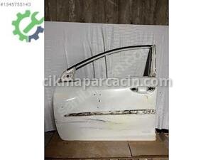 Toyota auris 2 sol ön kapı 2012 2018