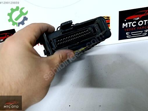 Volkswagen Golf Motor Beyni 0280000734 çıkma parça