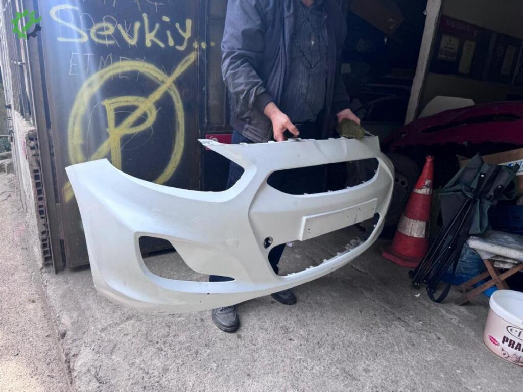 Hyundai Accent Blue Ön Tampon çıkma parça