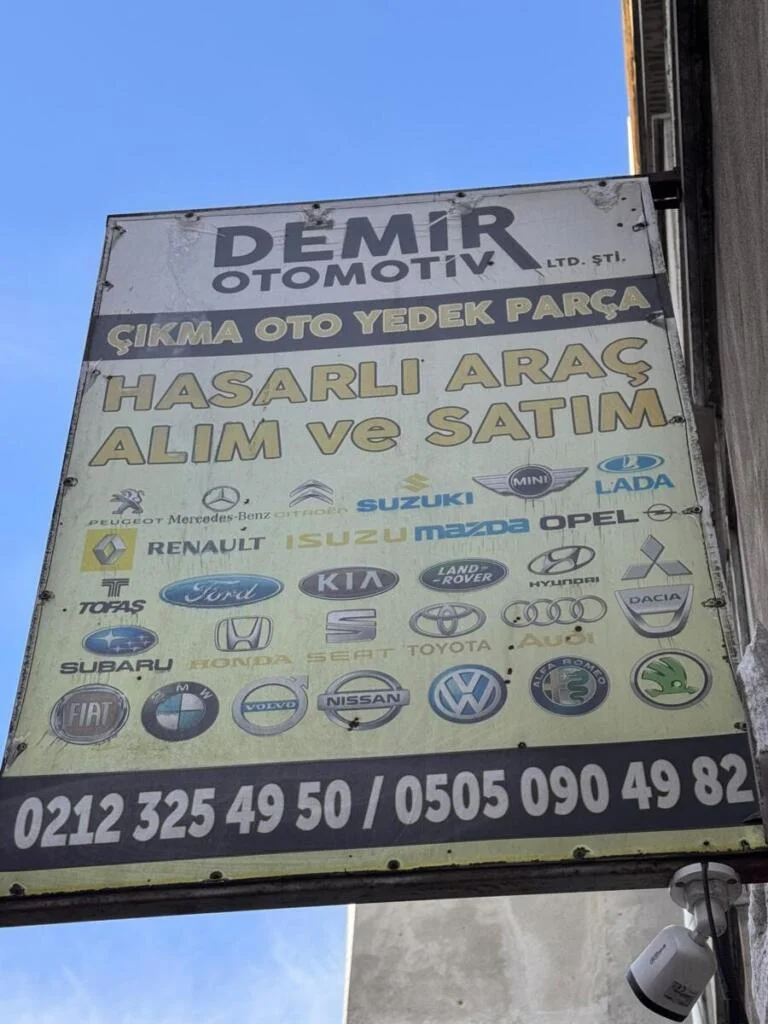 Demir otomotiv çıkma yedek parça