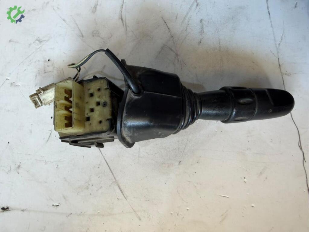 Daewoo Nubira Silecek Kolu 96251299 çıkma parça