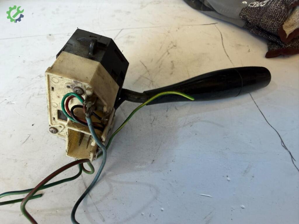 Proton Persona Sinyal Kolu çıkma parça