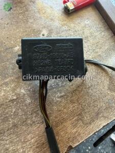 FORD ESCORT ORİJİNAL ÇIKMA KLİMA KONTROL RÖLE MODÜLÜ.