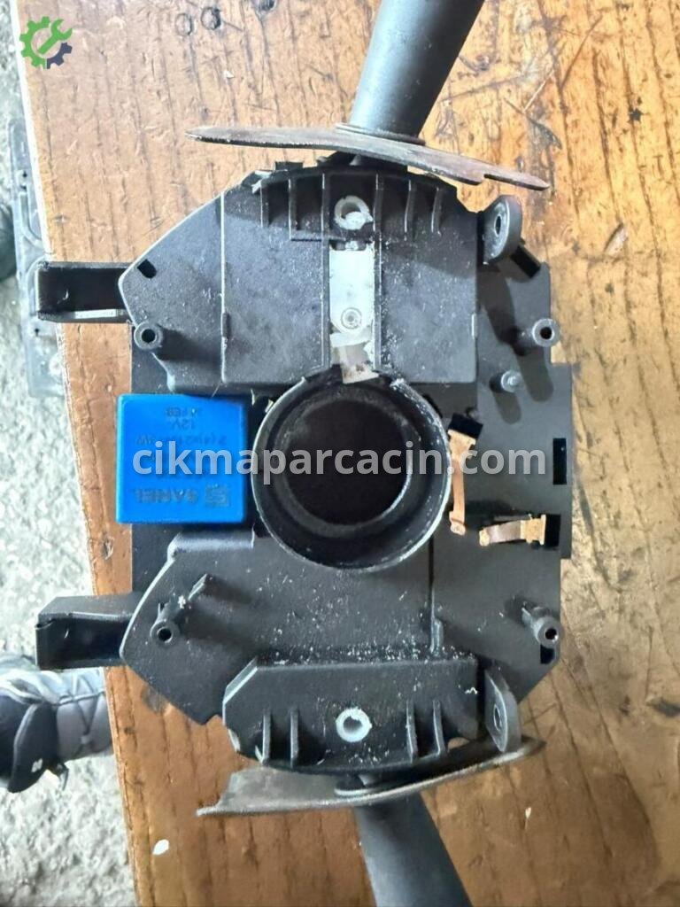 Fiat Siena Silecek Kolu 735290065 çıkma parça