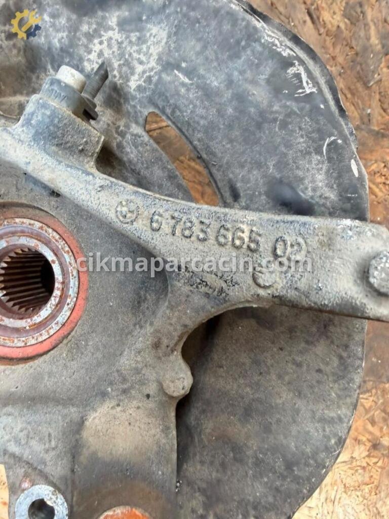 BMW 3 Serisi Arka Taşıyıcı 6783666 çıkma parça