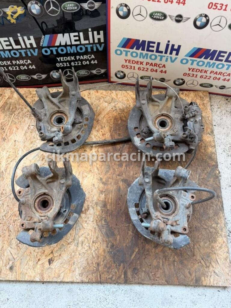 Audi Q7 Arka Taşıyıcı 7L8505435 çıkma parça