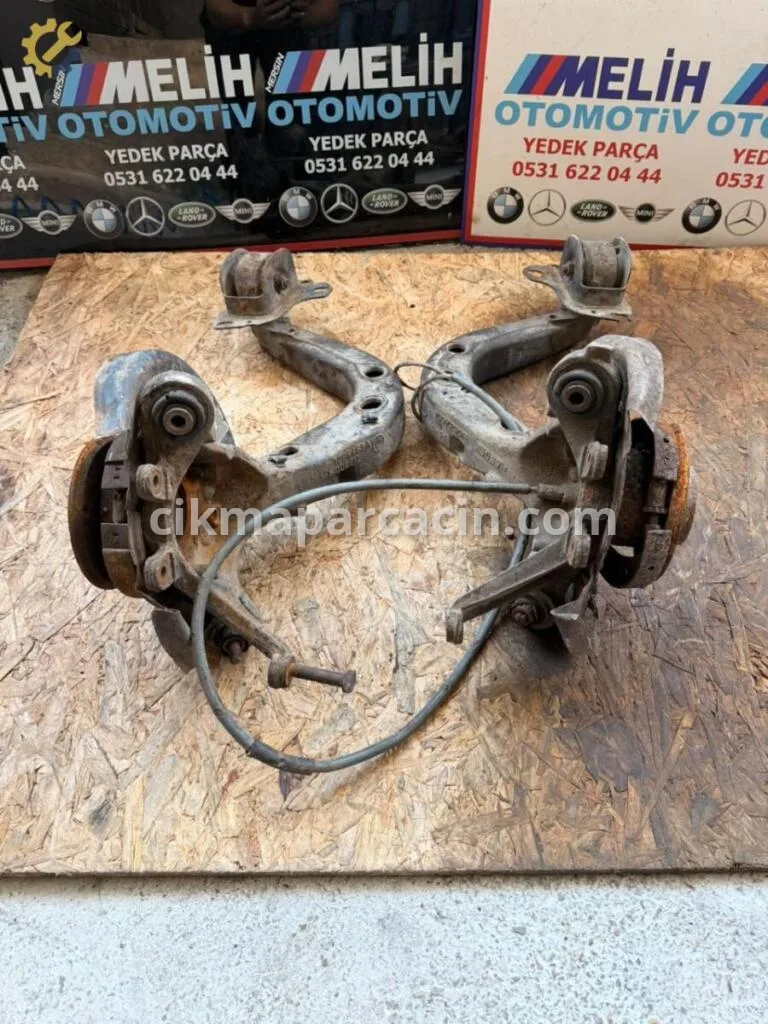 BMW 3 Serisi Arka Taşıyıcı 1094463 çıkma parça