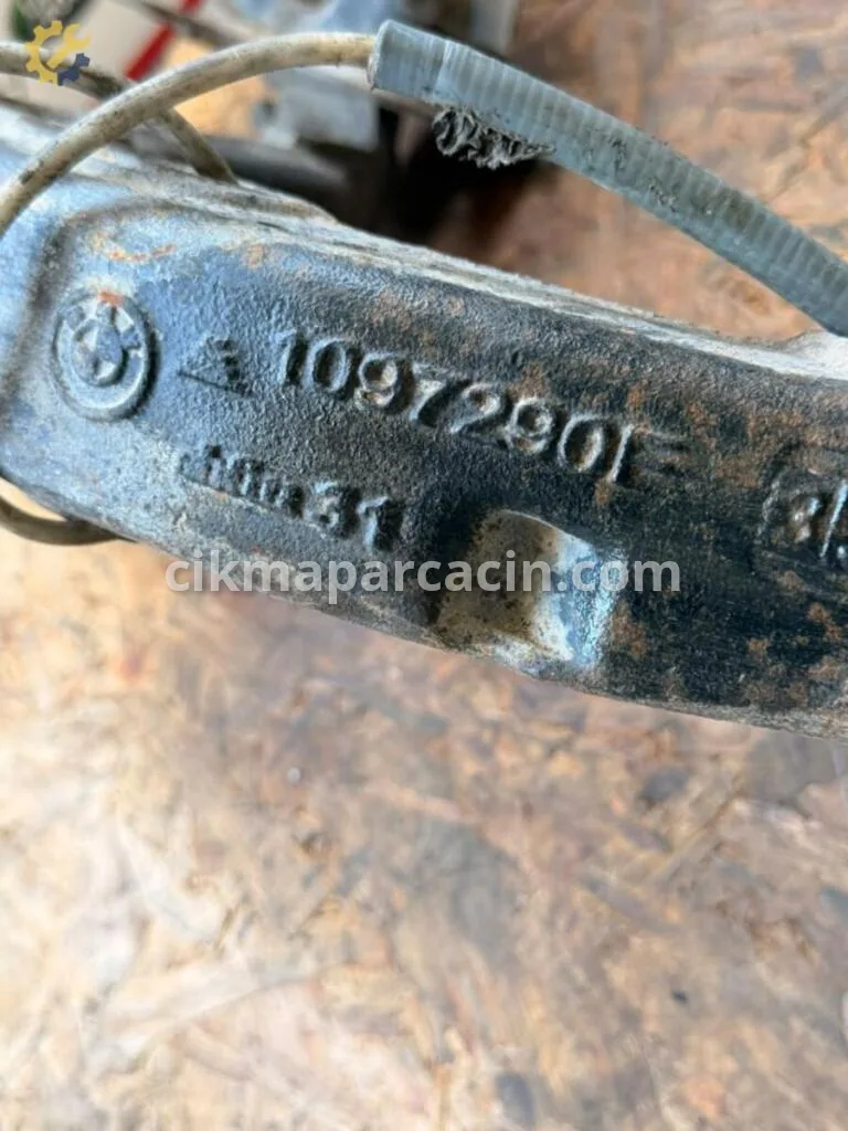 BMW 3 Serisi Arka Taşıyıcı 1094463 çıkma parça