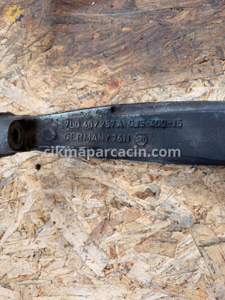 Volkswagen Touareg Sol Ön Taşıyıcı 7L0407257 çıkma parça