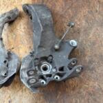 MİNİ COOPER R60 ÇIKMA SOL ARKA TAŞIYICI 9805657