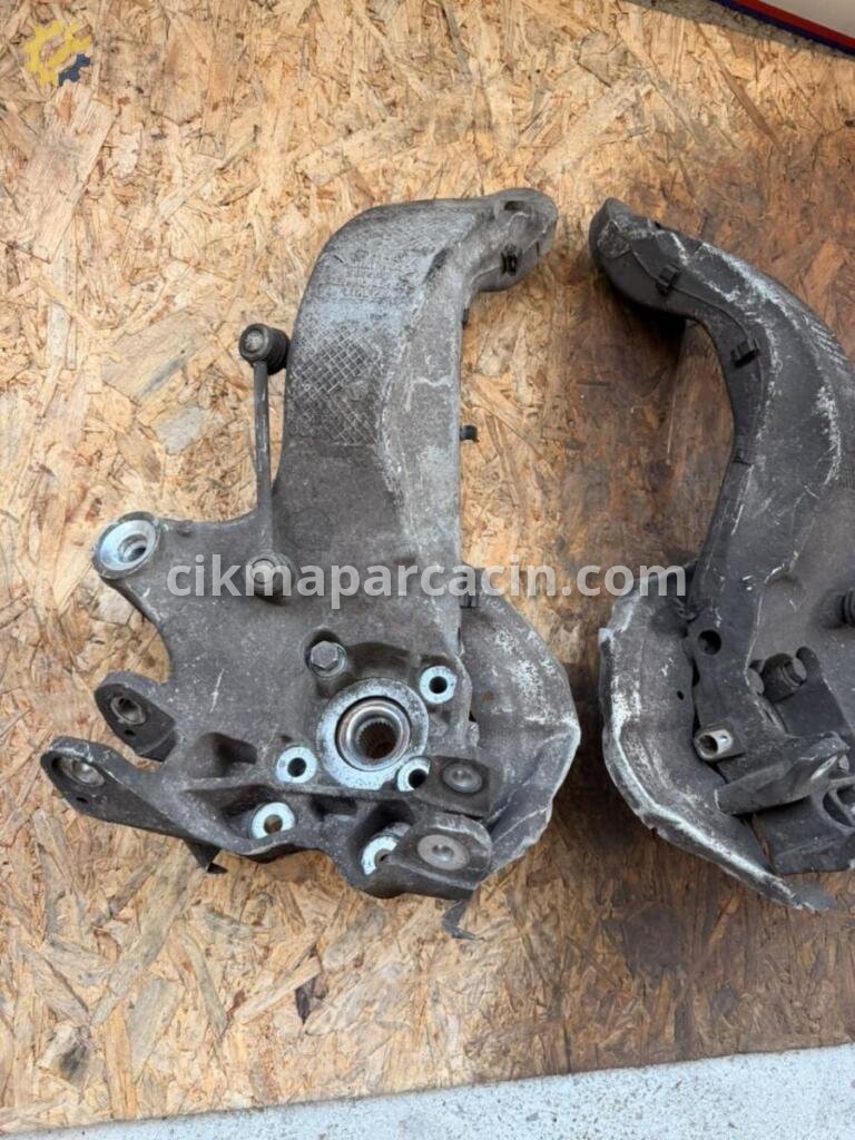 Mini Cooper Arka Taşıyıcı 9805658 çıkma parça