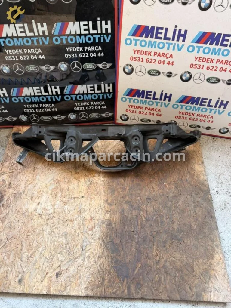Mini Cooper Arka Taşıyıcı 9804722 çıkma parça