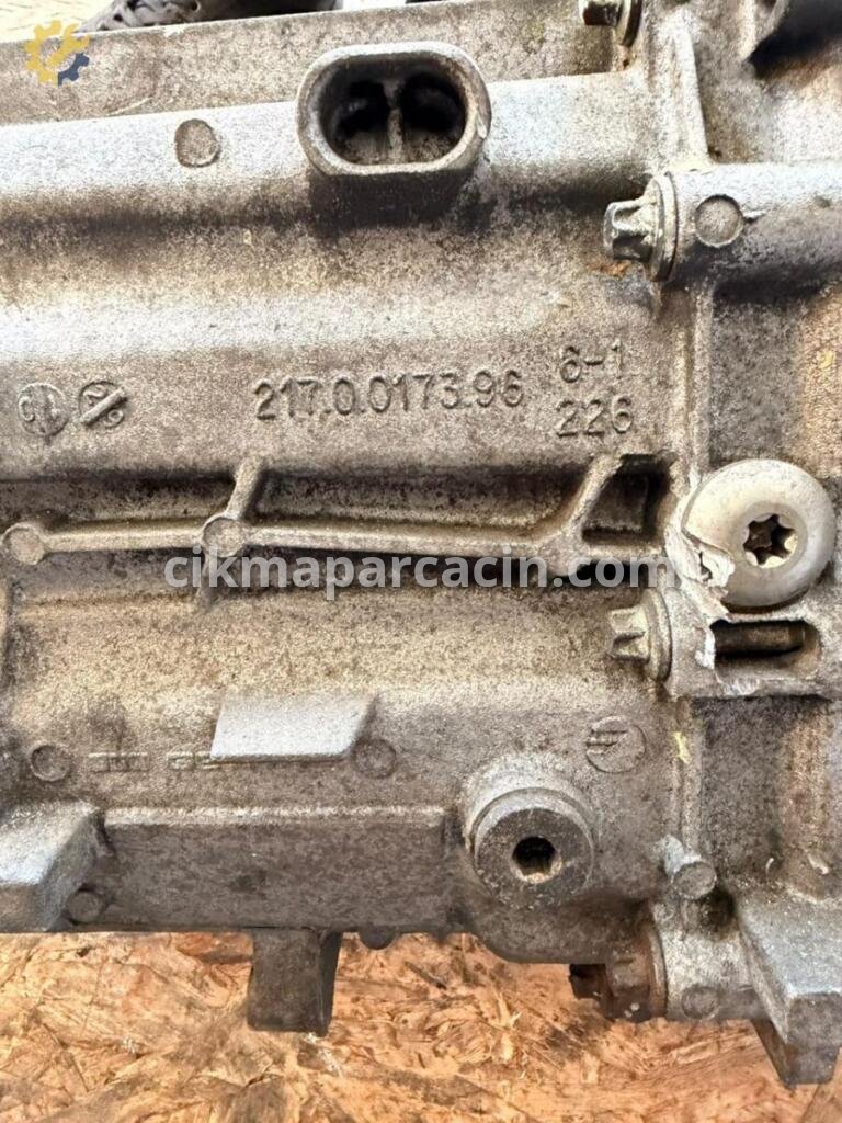 BMW 3 Serisi Manuel Şanzıman 2170017396 çıkma parça