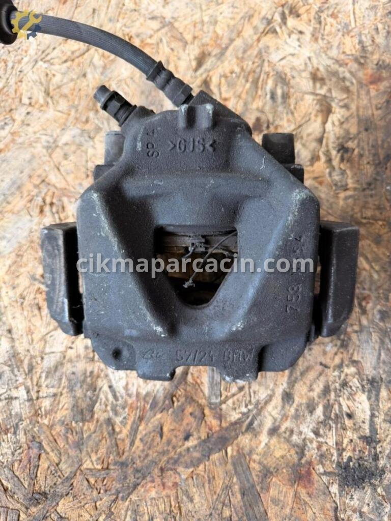 BMW 3 Serisi Kaliper 34116769091 çıkma parça