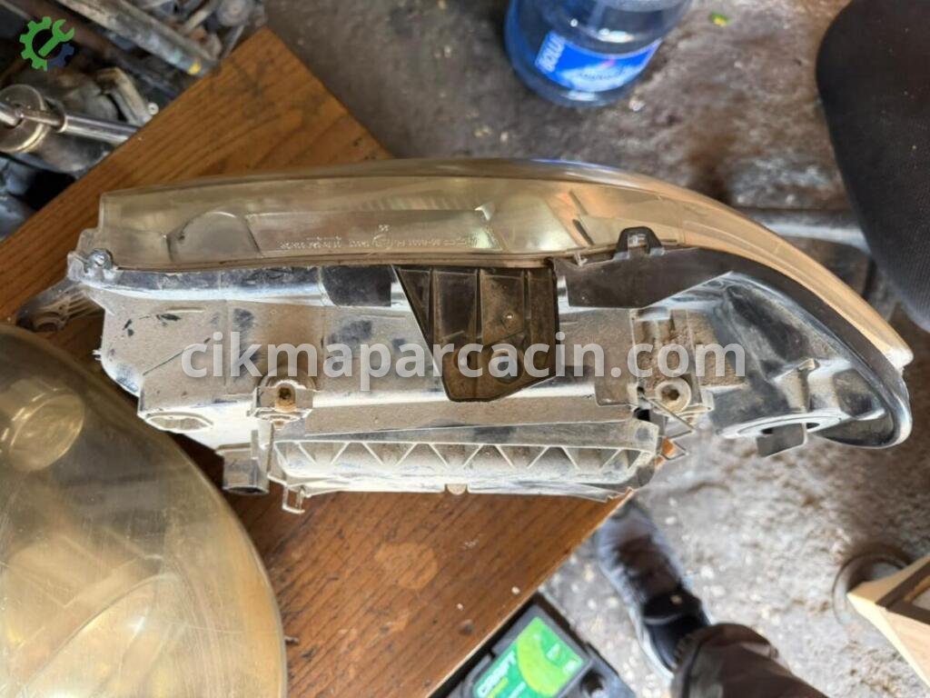 Fiat Albea Far çıkma parça