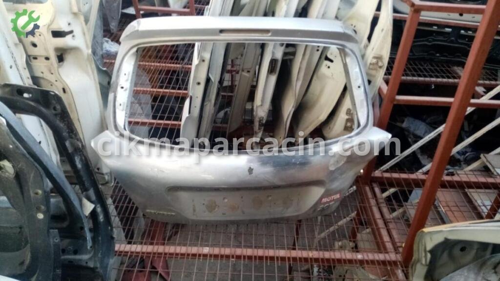 Peugeot 207 Bagaj Kapağı çıkma parça