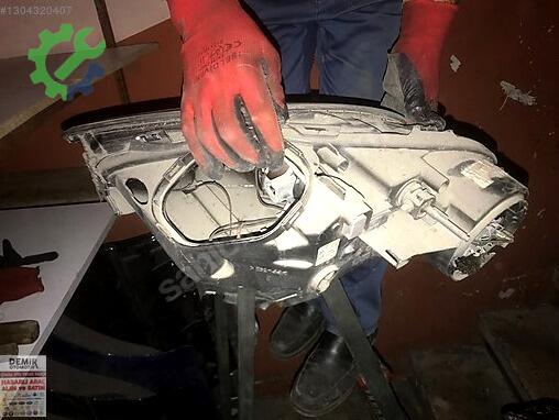 Jaguar XK8 Sağ Ön Far çıkma parça