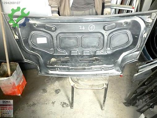 BMW Z Serisi Bagaj çıkma parça