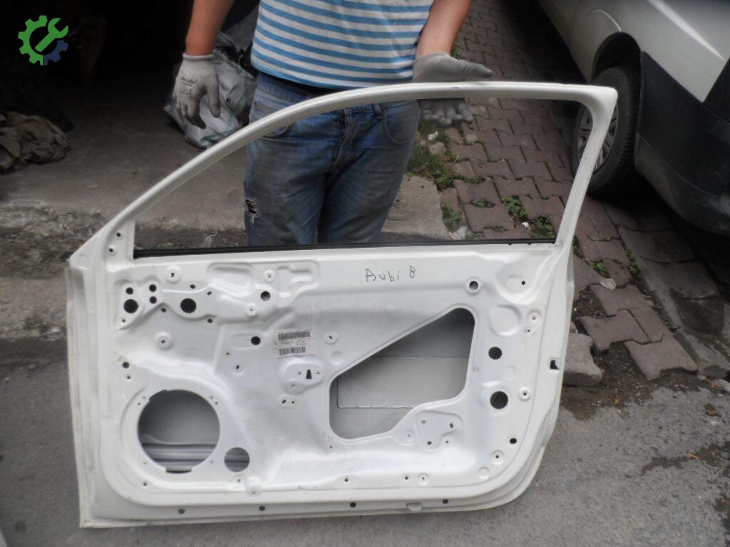 Audi A1 Sol Kapı çıkma parça